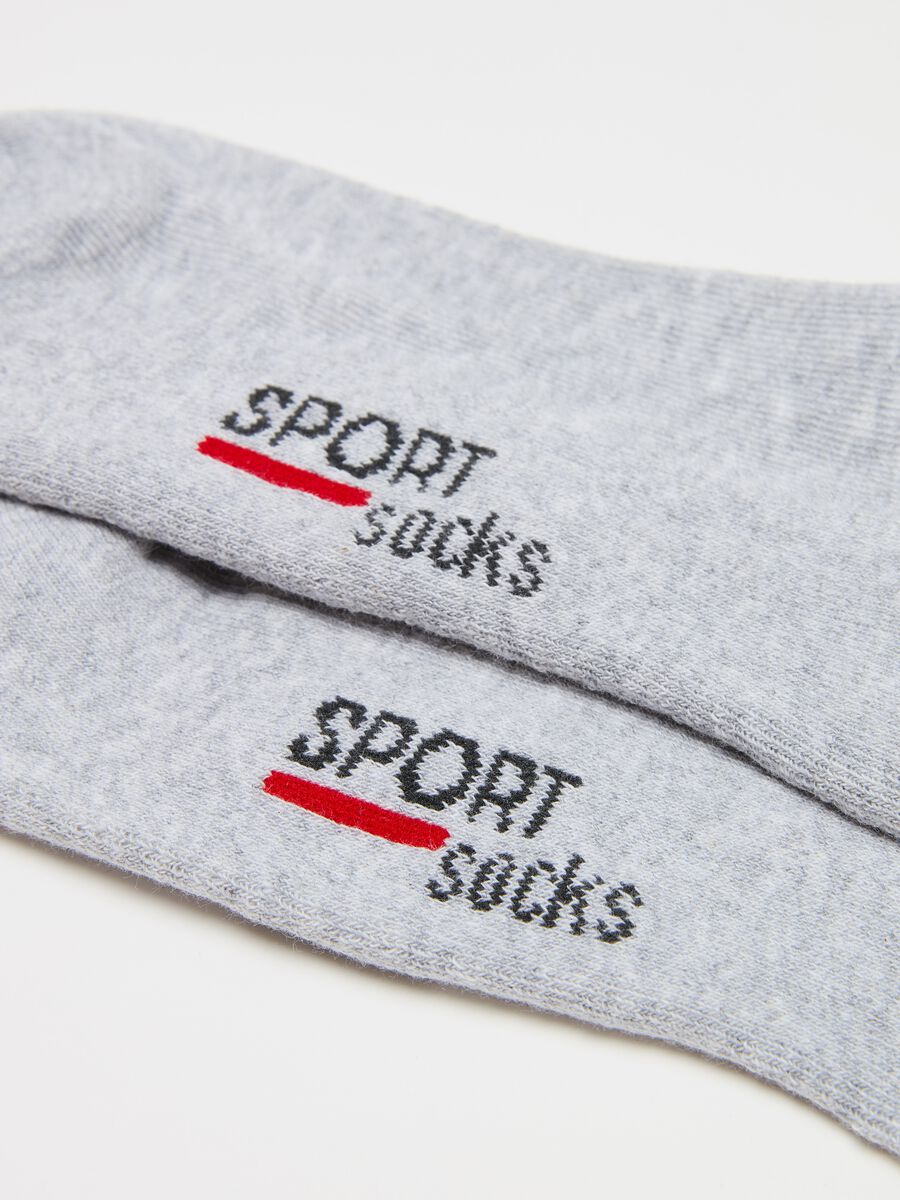 Three-pair pack short stretch fitness socks_2