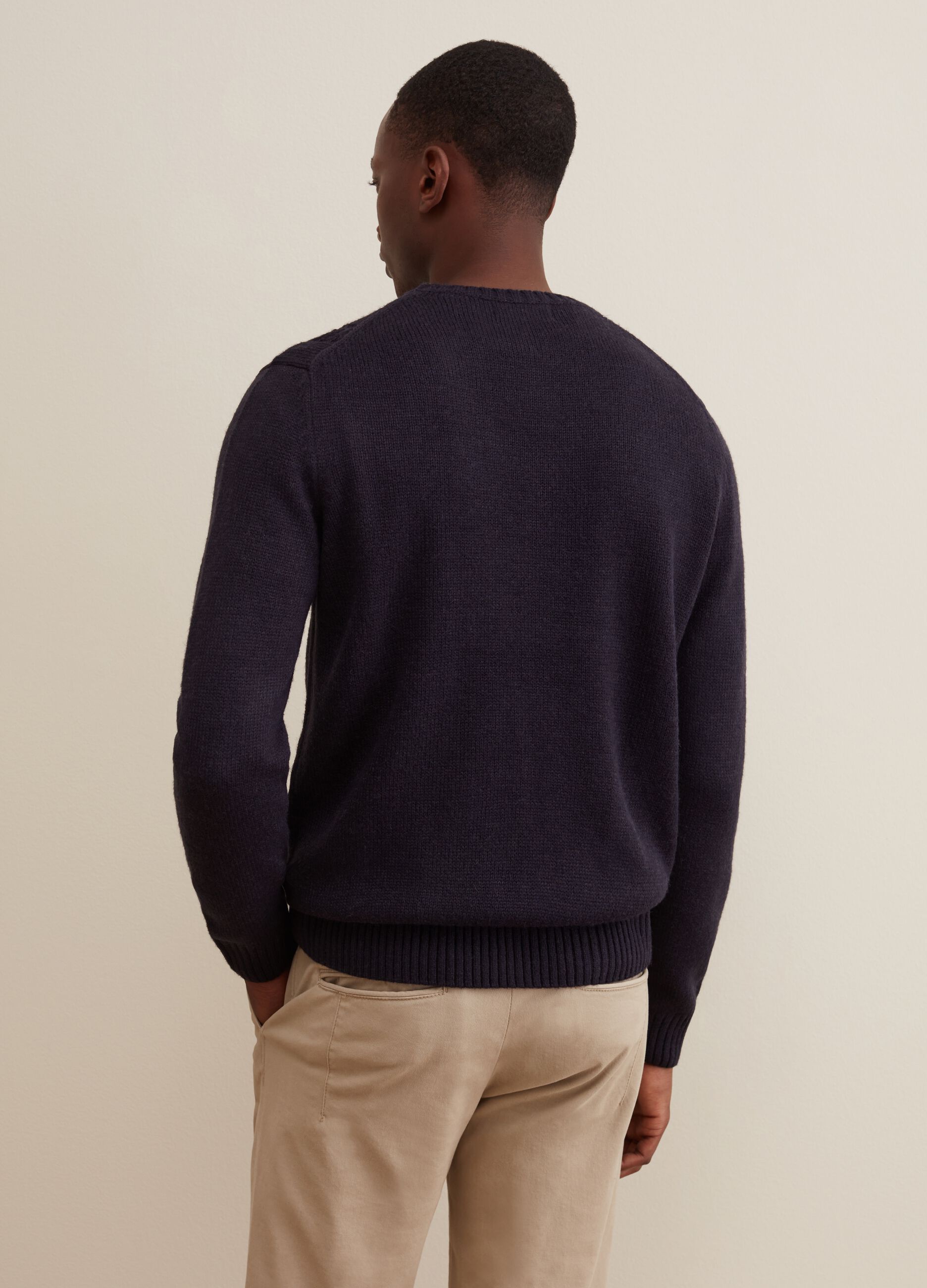 Diamond pullover with cable-knit design