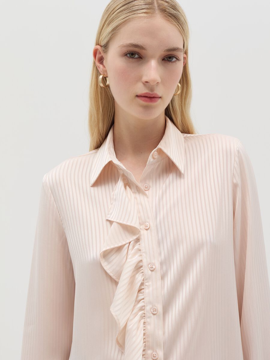 Satin shirt with stripes and flounce_0