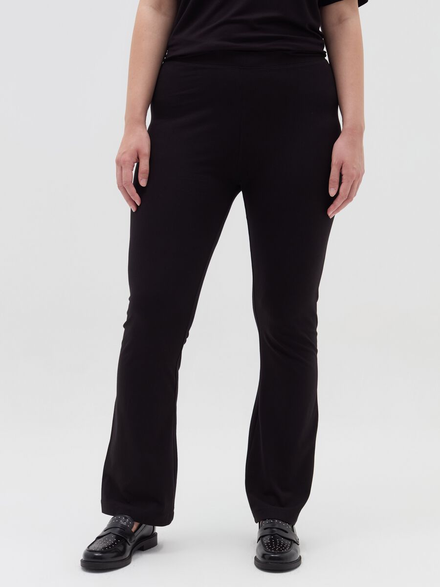 Curvy bootcut-fit leggings_1