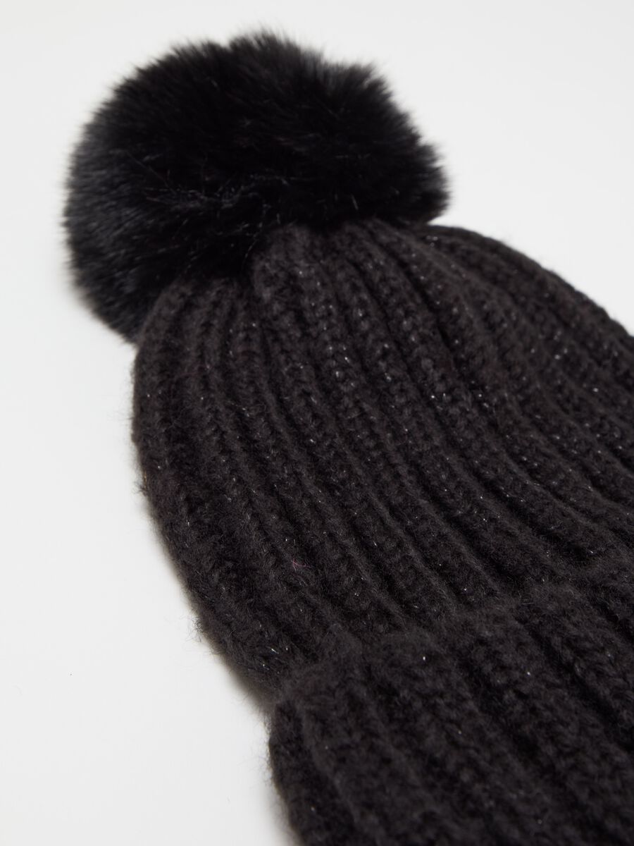 Ribbed hat in lurex with pompom_1