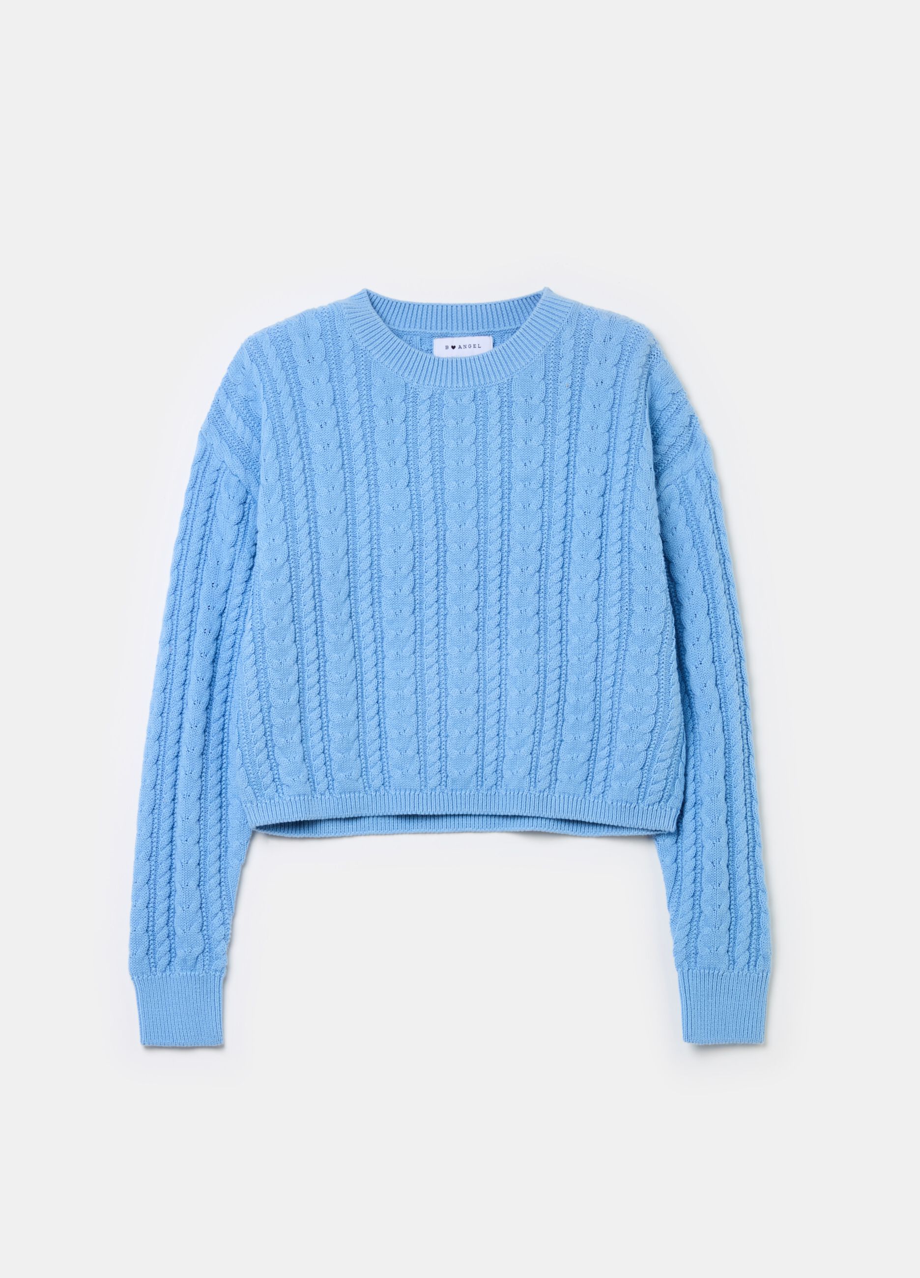 Cropped pullover with cable-knit design