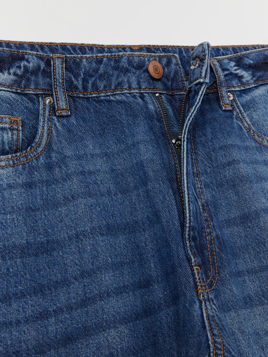 Baggy-fit jeans with five pockets_5