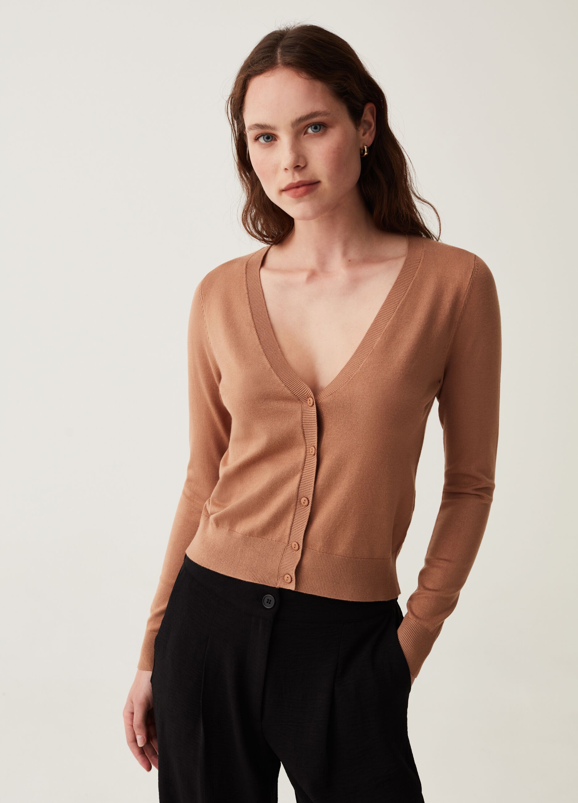 Camel v clearance neck cardigan