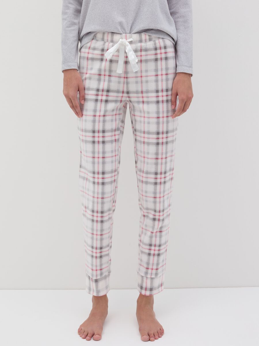 Fleece pyjama trousers with check pattern_1