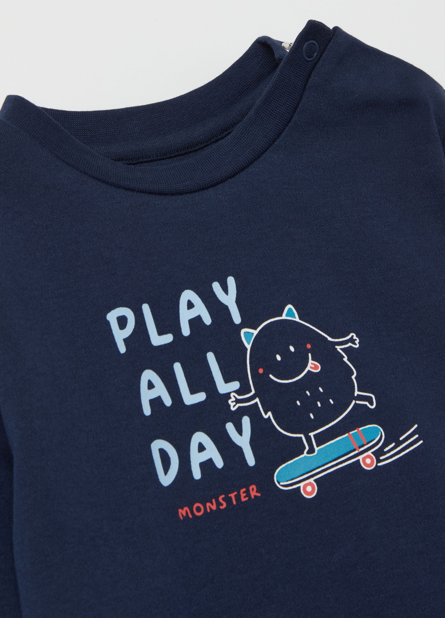  "PLAY ALL DAY” pyjamas in organic cotton