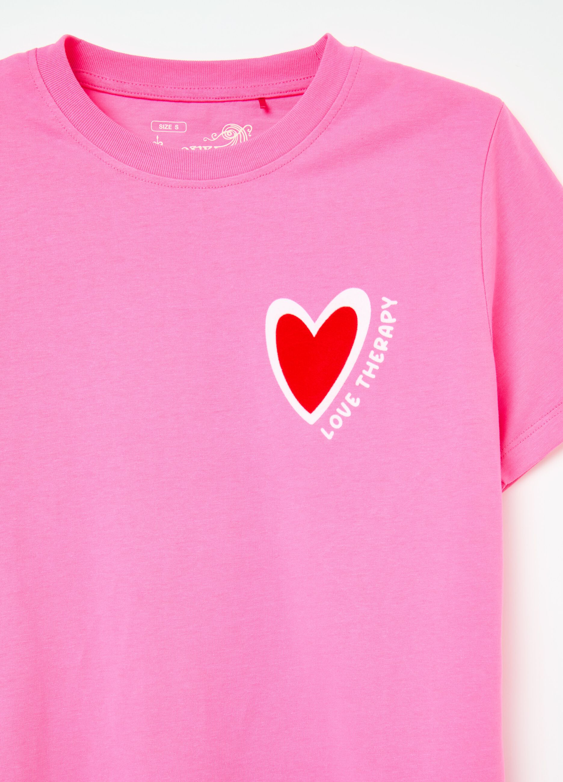 T-shirt with heart print