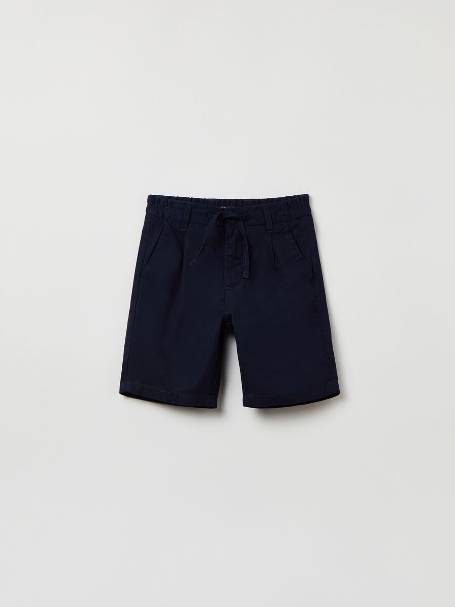 Chino Bermuda shorts in cotton with drawstring_0