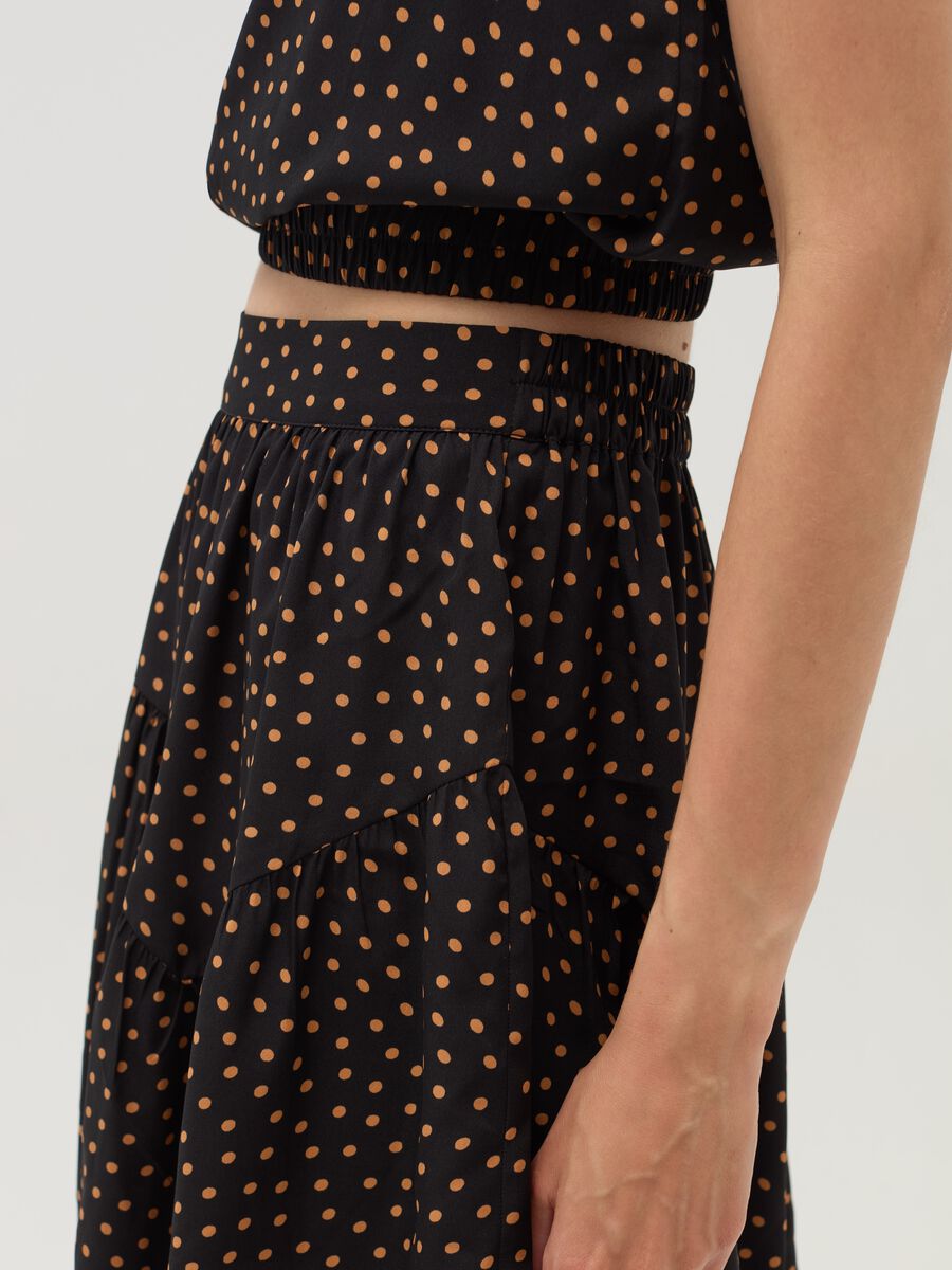 Short polka dot skirt with flounce_3