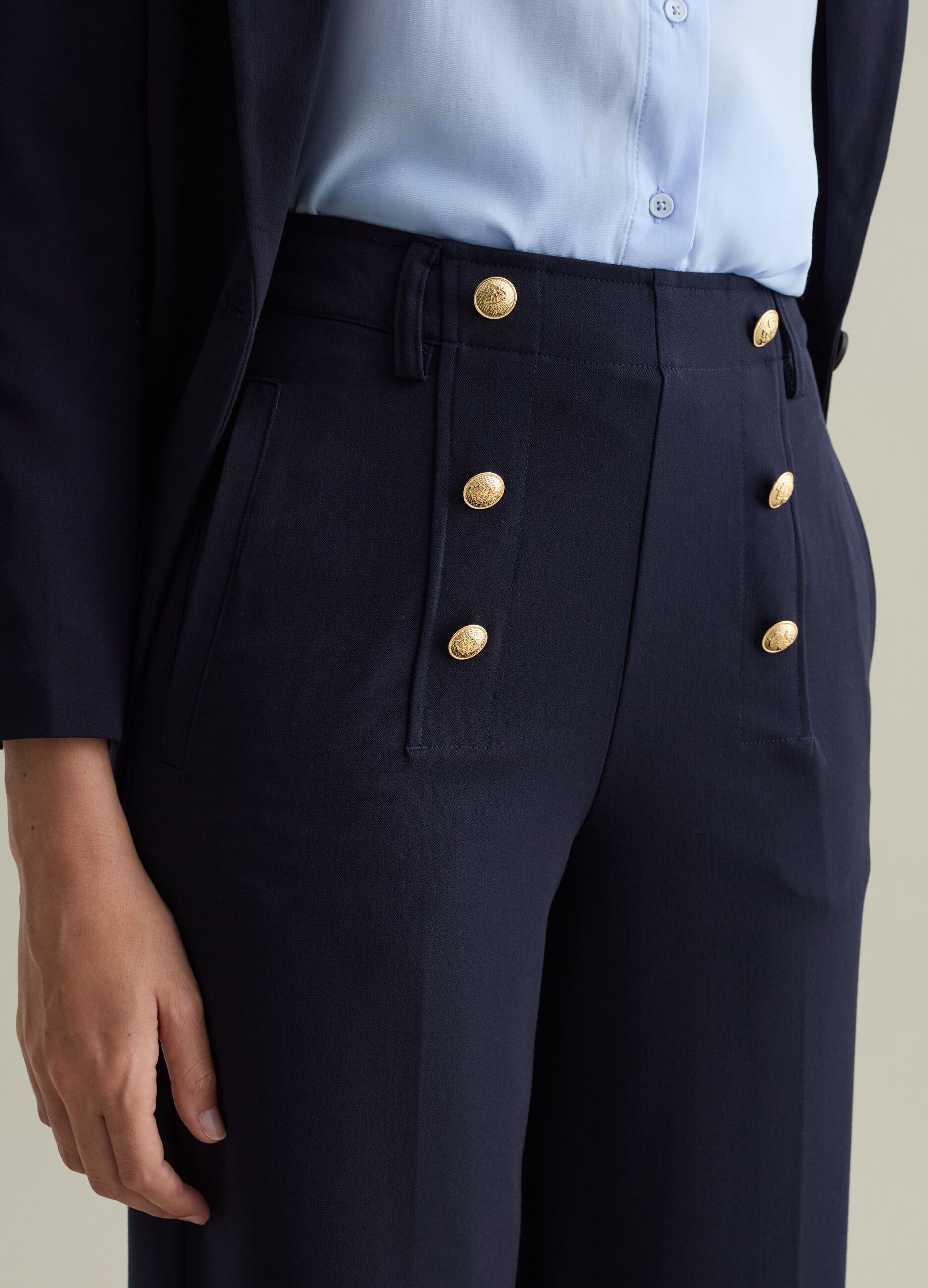 Contemporary wide-leg trousers with buttons